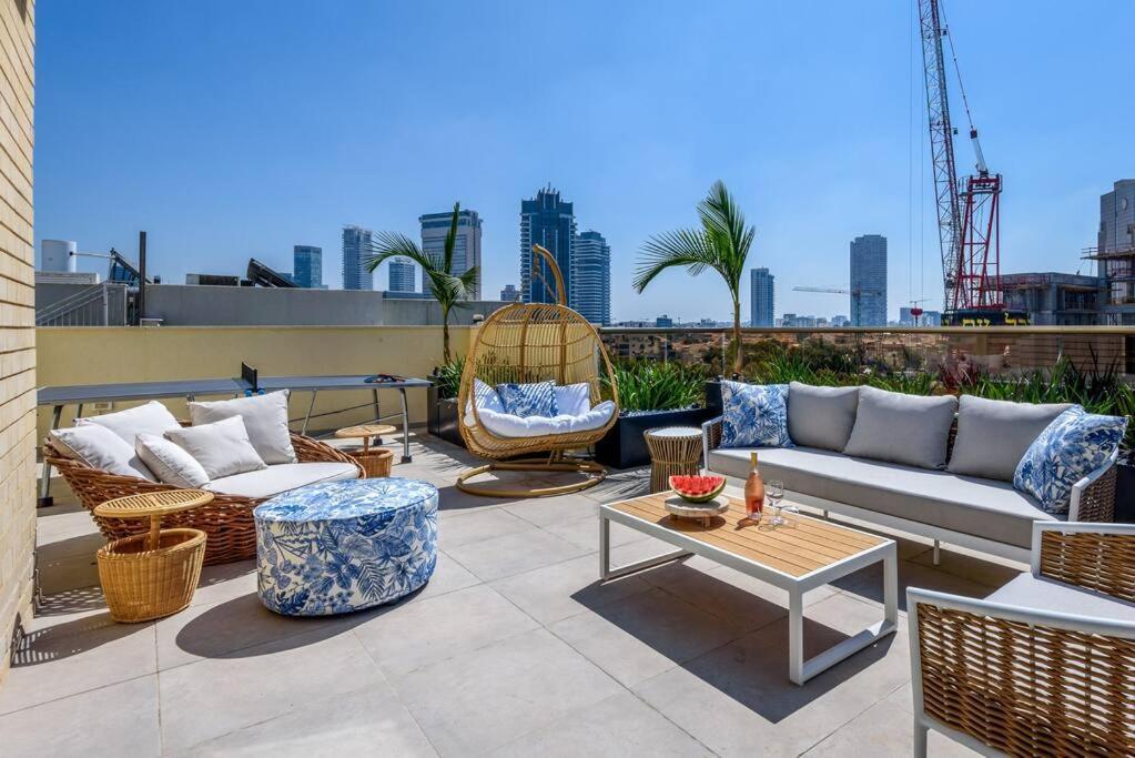 #breathtaking 4br/3ba Duplex Seafront *